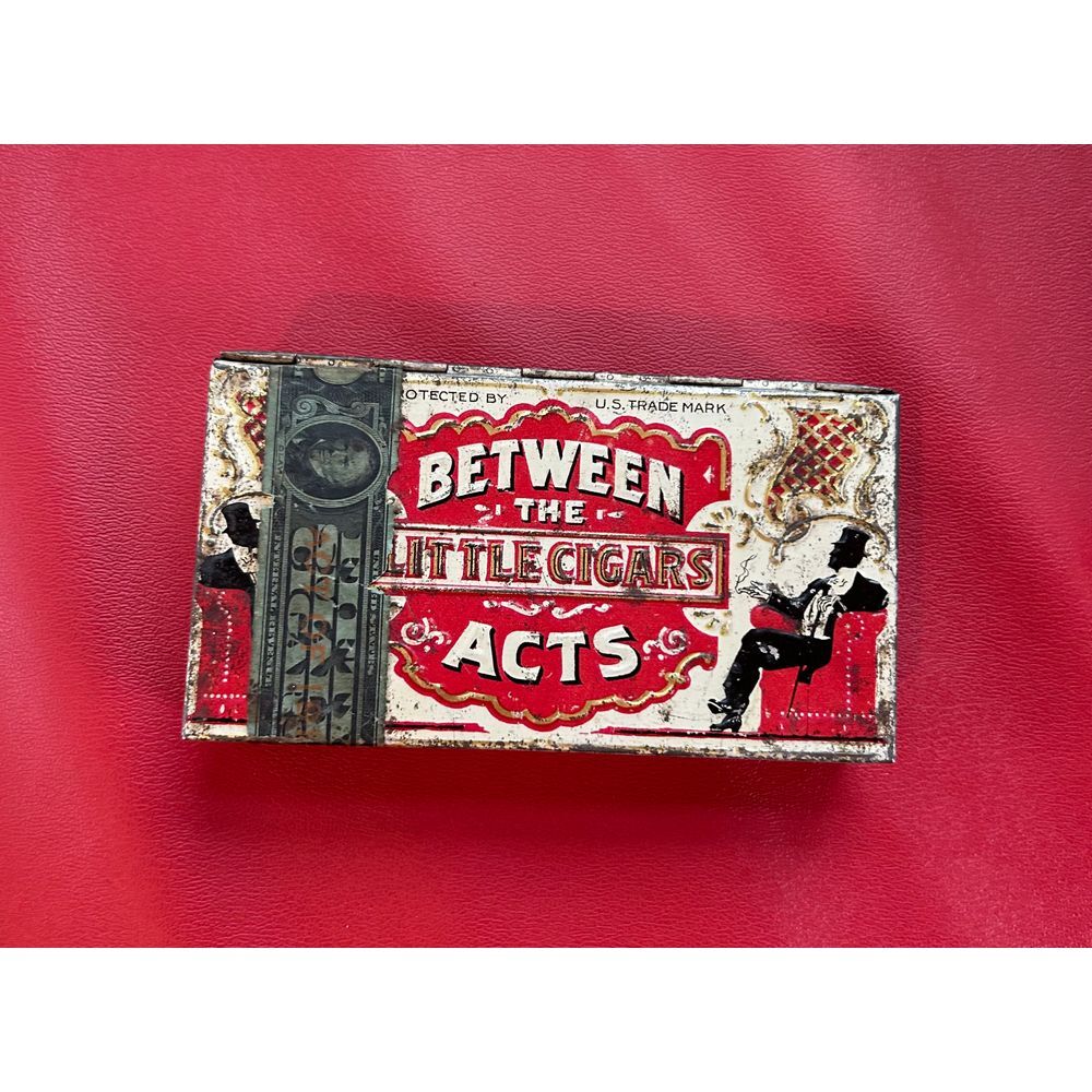 Rare 1910s litho "Between the Acts"
Art‎ Deco 50 cigarillo tin
